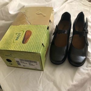Naot black leather